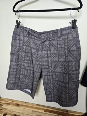 Men's Patterned Gray Cargo Shorts